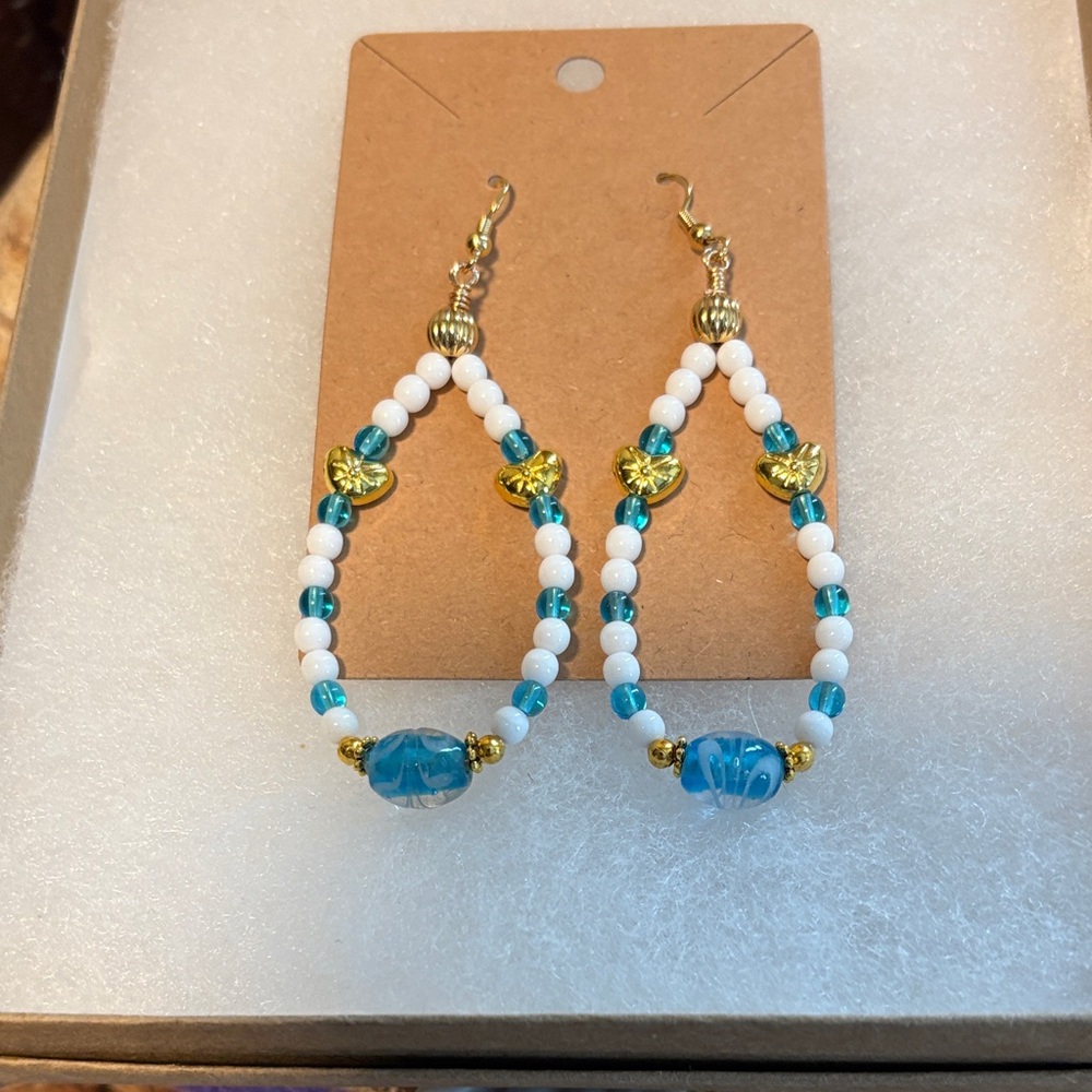 Chic Gold and Blue Beaded Earrings